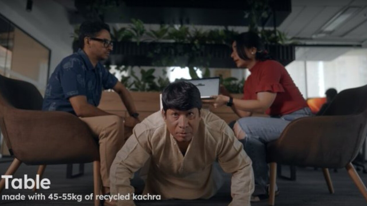 The ad campaign was criticised for being tone deaf towards marginalised castes. It also attracted flak from National film award winner film director Neeraj Ghaywan who called the Zomato ad "repulisve and casteist".