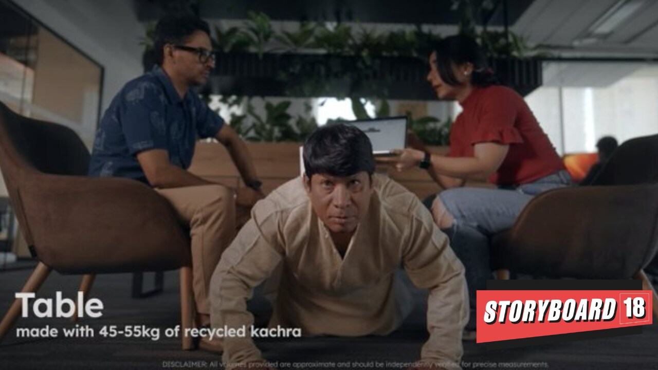 The Zomato ad’s “main” character is Kachra, which has references to the critically acclaimed Bollywood film Lagaan. Aditya Lakhia who is depicted as a member of an oppressed and marginalized ‘untouchable’ community personifies Kachra.