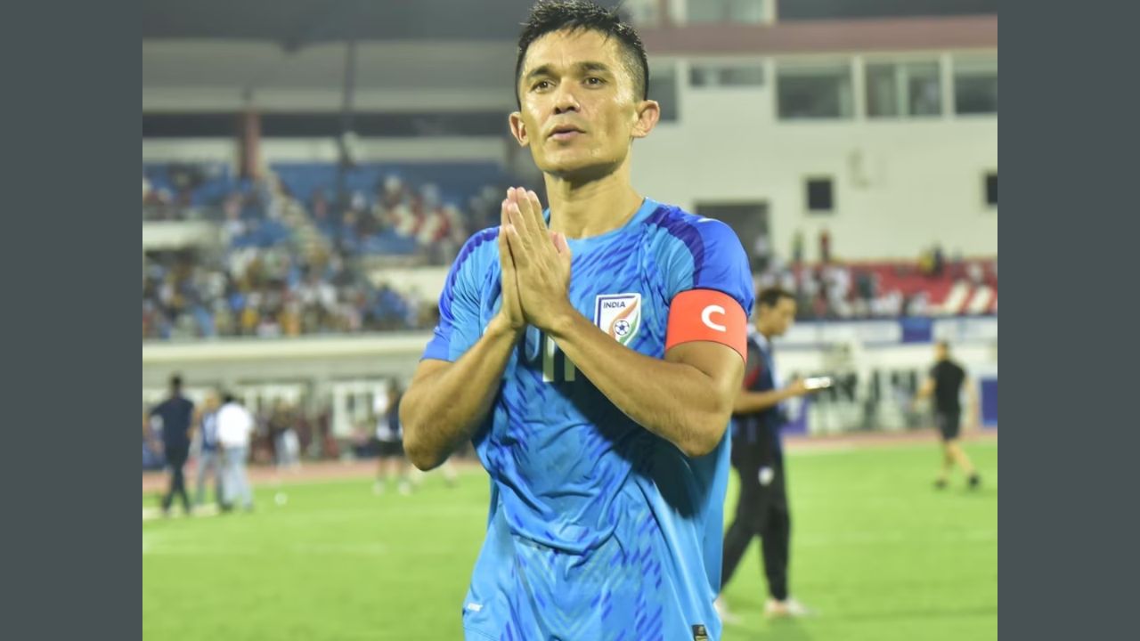 This year, the ISL has stepped foot in northern India with the promotion of Punjab into the top tier. Chhetri had some warm words to say about the footballing culture of Bengaluru and how it has flourished in the previous decade. (Image source: News18)