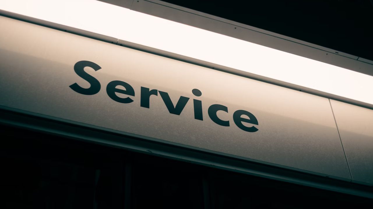 The PMI is a survey-based indicator based on the responses of around 400 service companies. The sectors it covers includes non-retail consumer services, transport, information, communication, finance, insurance, real estate, and business services. (Representative Image: Erik Mclean via Unsplash)