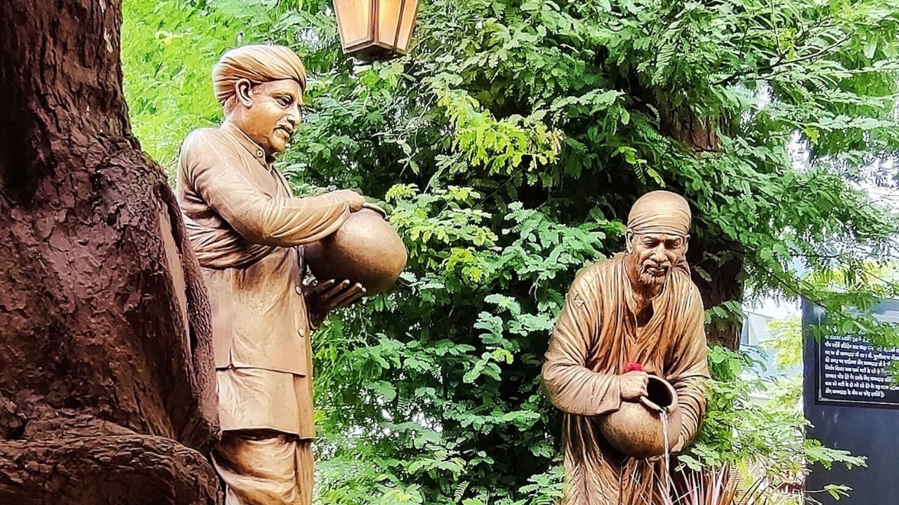 Shirdi, located in Ahmednagar district, is famous for the revered Saibaba shrine, while Nashik is home to significant religious landmarks such as the Trimbakeshwar temple. (Representative Image: Aniket Sharma via Unsplash)