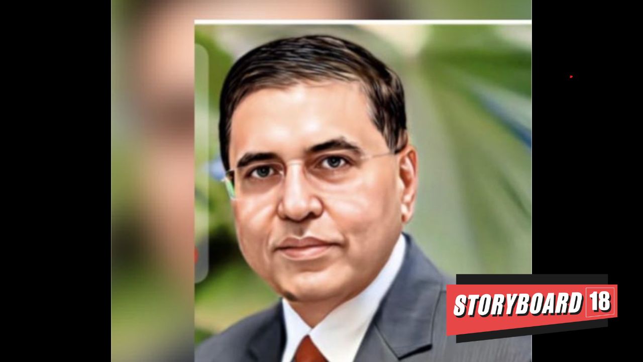 Sanjiv Mehta (in picture) bid goodbye to the fast-moving consumer goods (FMCG) Hindustan Unilever and passed on the CEO and MD baton to Rohit Jawa on June 27, 2023. (Image via LinkedIn)