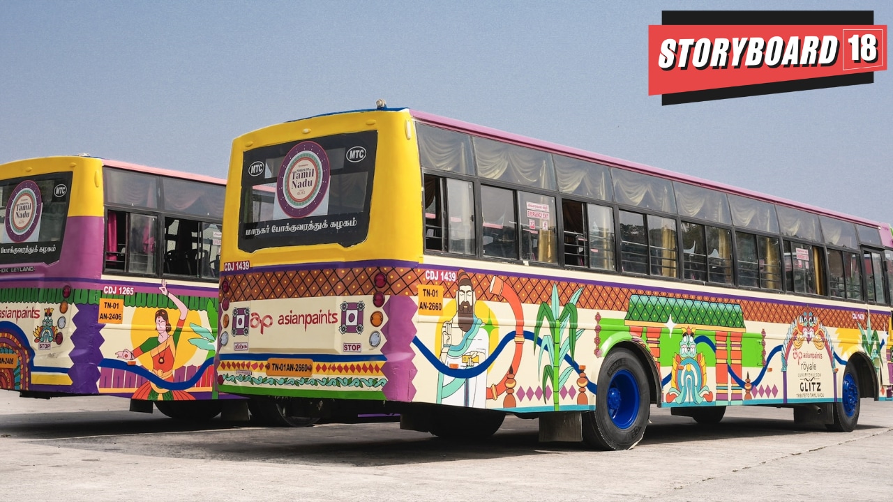 The makeover of 22 MTC (Metropolitan Transport Corporation) buses constitutes the transformation of the exteriors and the interiors inspired by the design of the Royale Glitz Festive Pack.