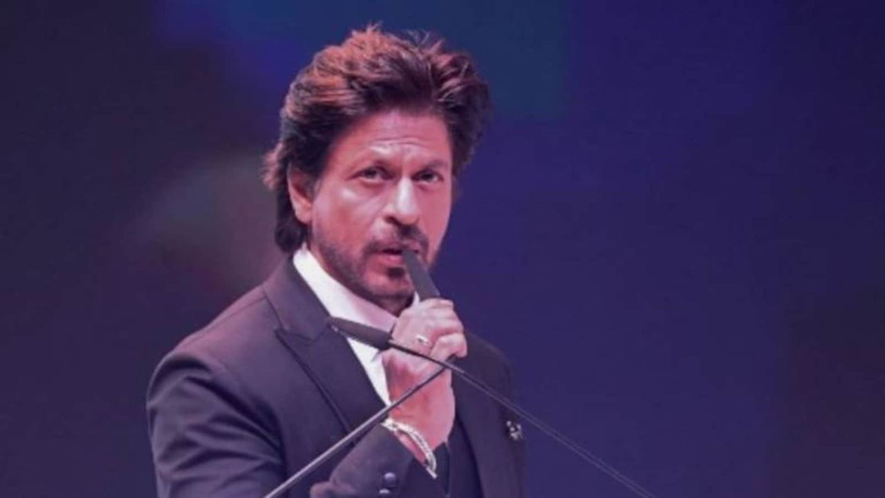 Shah Rukh Khan remarked, “I am thrilled to associate with Castrol, a brand I’ve long admired for its commitment to performance. As a fellow automobile enthusiast, I believe Castrol’s dedication perfectly aligns with my pursuit of excellence. Together, we aspire to inspire and empower drivers to revel in the joy and liberation of the open road, safely. I am eager to embark on this journey together.”