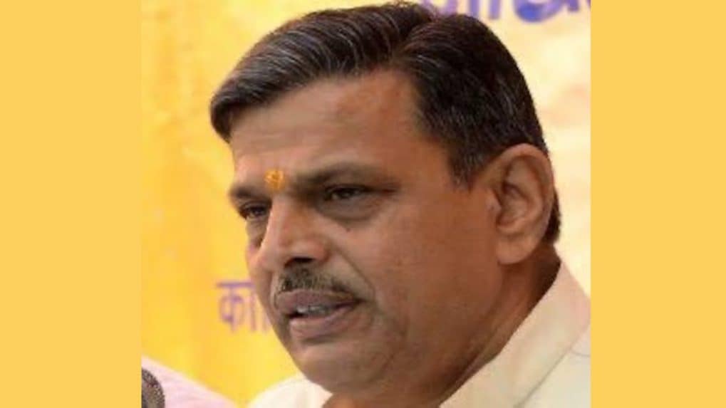 “Will Amazon ever understand that kind of trust?” RSS leader Hosabale warns e‑commerce eroding societal bonds